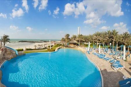 Invia – Coral Beach Resort Sharjah,  recenzia