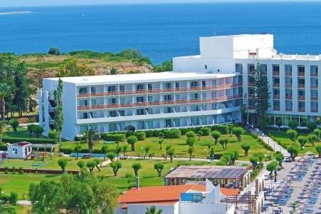 Invia – Eden Roc Resort Hotel & Bungalows,  recenzia