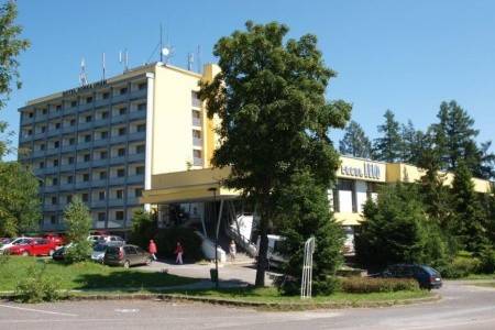 Invia – Hotel Hotel Urán, Tatranská Lomnica,  recenzia