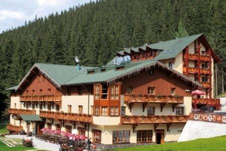 Invia – Hotel Ski &wellness Residence Družba,  recenzia