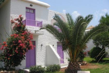 Invia – Merit Cyprus Gardens Holiday Village, CK Svetobežník