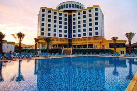 Invia – Oceanic Khorfakkan Resort,  recenzia