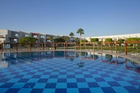 Invia – Sunrise Select Crystal Bay Resort,  recenzia