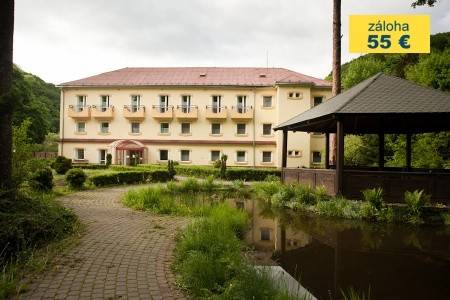 Invia – Alžběta Nebo Matěj Bela Nebo Hotel Relax Thermal, Banská Bystrica
