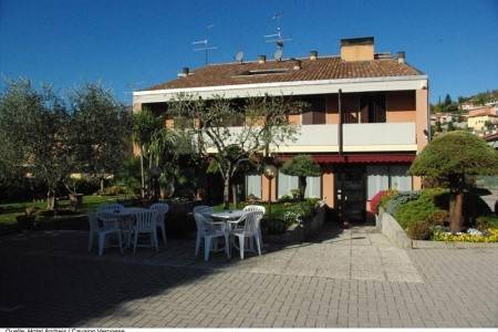 Invia – Hotel Andreis V Cavaion Veronese – Lago Di Garda,  recenzia