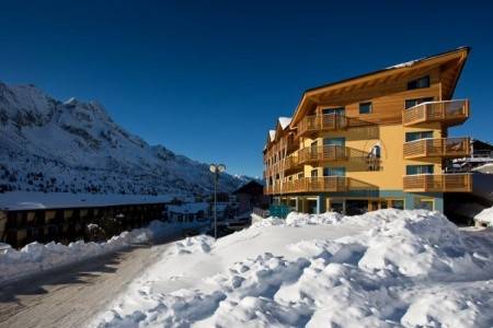 Invia – Hotel Delle Alpi, Tonale/Ponte di Legno