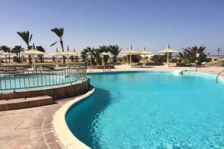 Invia – Hurghada Coral Beach Hotel (Ex Rotana),  recenzia