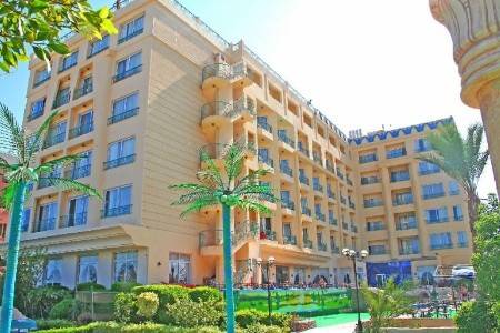 Invia – Kingtut Resort Hurghada,  recenzia