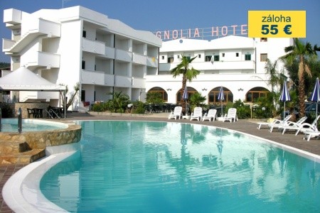 Invia – Hotel Magnolia**** – Vieste, Apulská oblasť (Puglia)