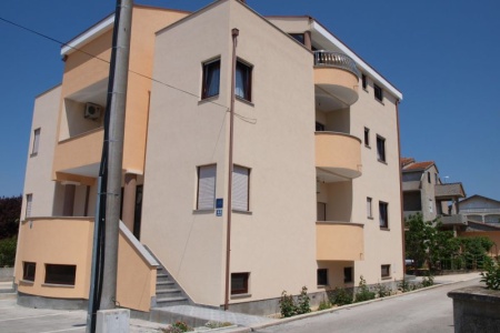Invia – Apartmány Lotos, Zadar