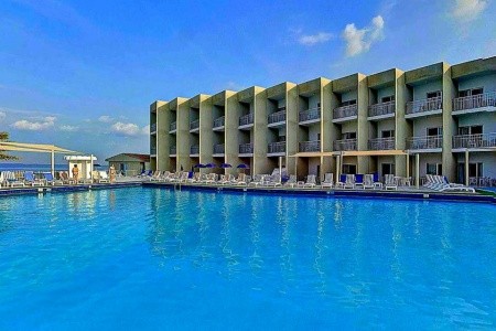 Invia – Beach Hotel Sharjah,  recenzia