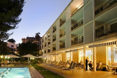 Invia – Hotel Araxa,  recenzia