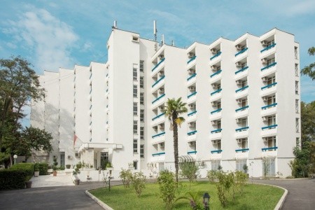Invia – Long Beach Hotel Montenegro, Ulcinj