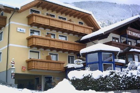 Invia – Flattach, Zima, Hotel Gletschermühle***,  recenzia