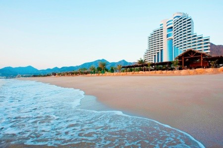 Invia – Le Meridien Al Aqah Beach Resort, Spojené arabské emiráty