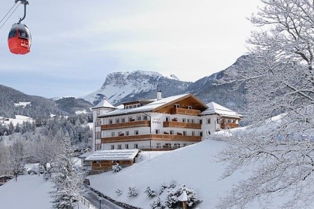 Invia – Alpenhotel Rainell,  recenzia