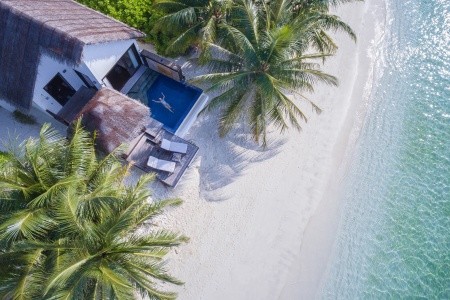 Invia – Bandos Island Resort, Maldivy
