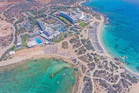 Invia – Dome Beach And Resort,  recenzia