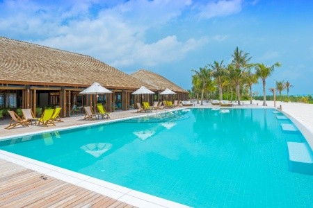 Invia – Innahura Maldives Resort,  recenzia
