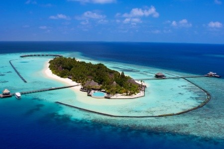 Invia – Komandoo Resort, Maldivy