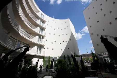 Invia – Párizs Garden Apartments,  recenzia