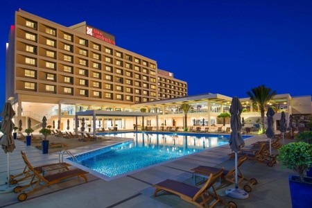 Invia – Hilton Garden Inn Ras Al Khaimah, Spojené arabské emiráty