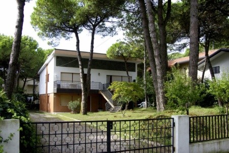 Invia – Villa Alba, Lignano
